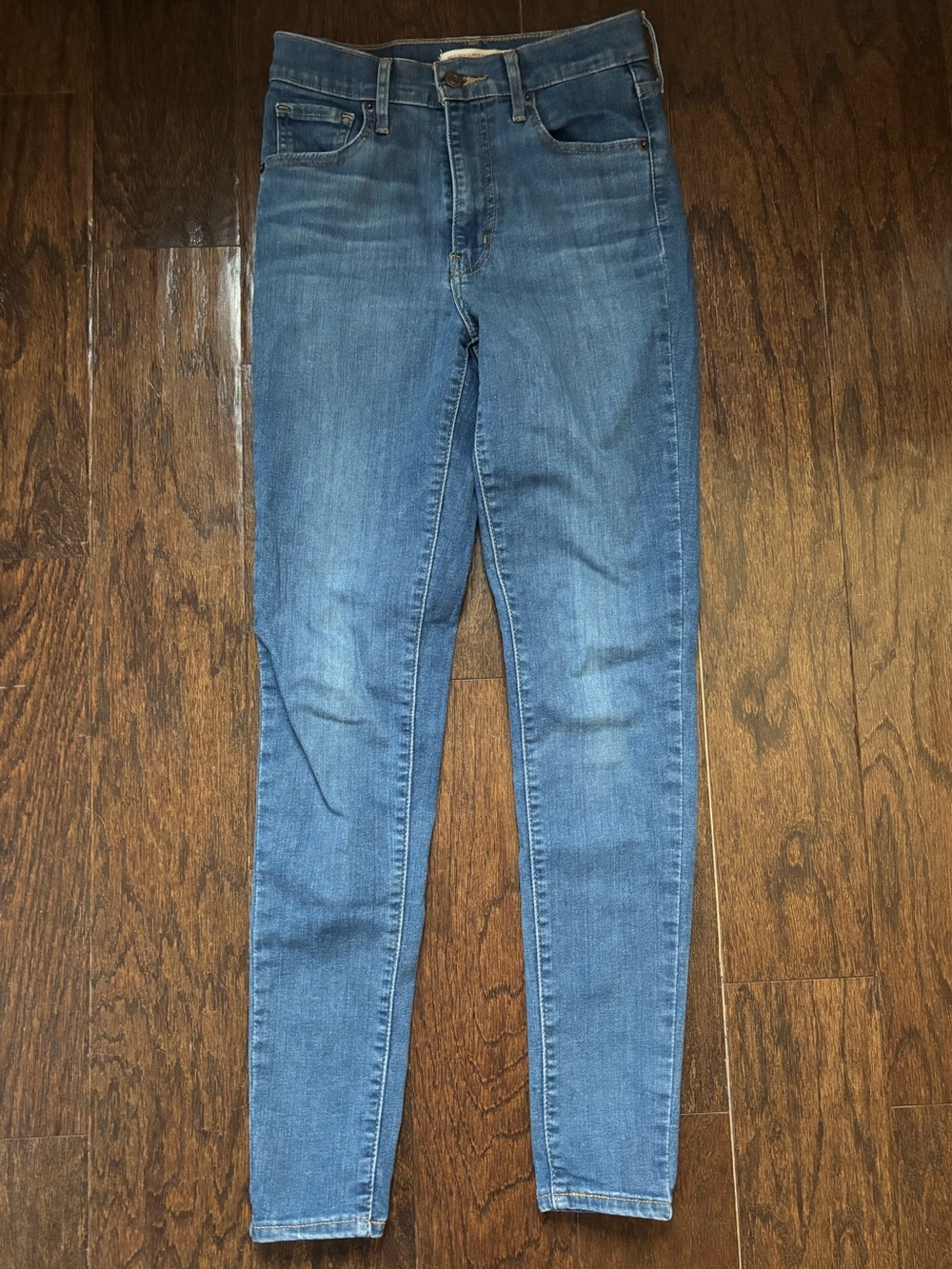 Levi's Mid-Blue High-Rise Skinny Jeans for Women